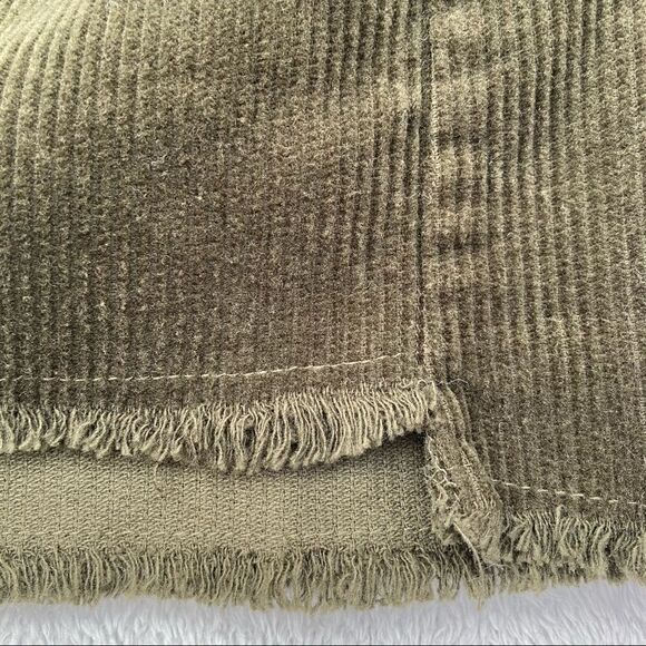 Indigo Rein, Olive Green Corduroy Mini Skirt, Fringe Hemline Junior’s Size 11 - Picture 2 of 9